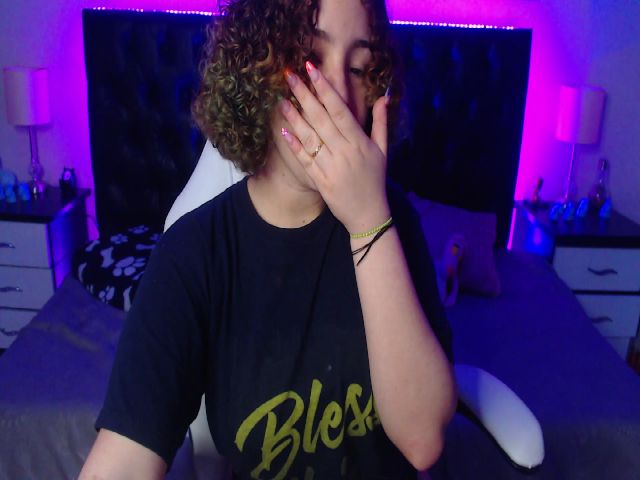 Live sex webcam photo for Tattiana_love #272928823