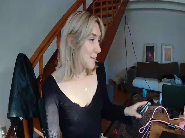 Live sex webcam photo for Tattoo_bbgirl #273013082