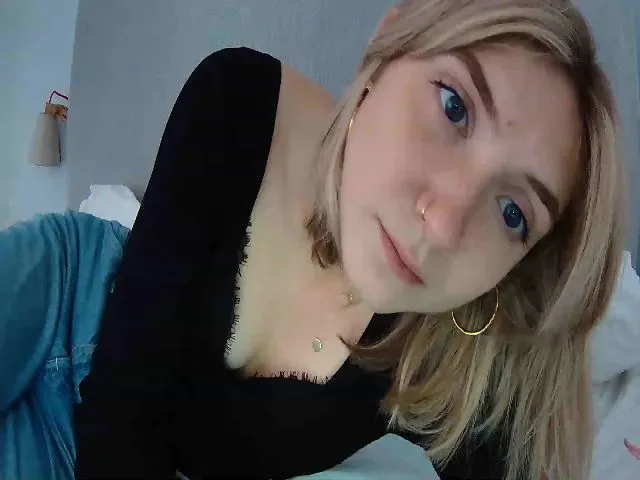 Live sex webcam photo for Tattoo_bbgirl #273394420