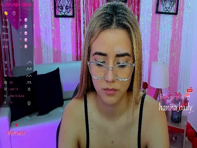 Live sex webcam photo for Taylorrhami #272552873