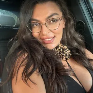 Live sex webcam photo for TemptingTease #293086904