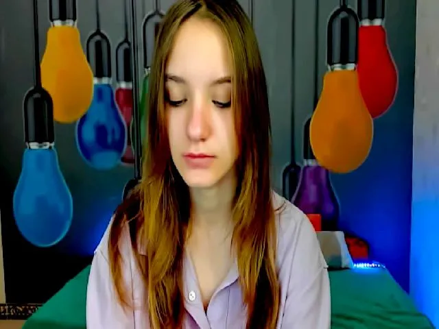 Live sex webcam photo for Tessa_Hot #272157603