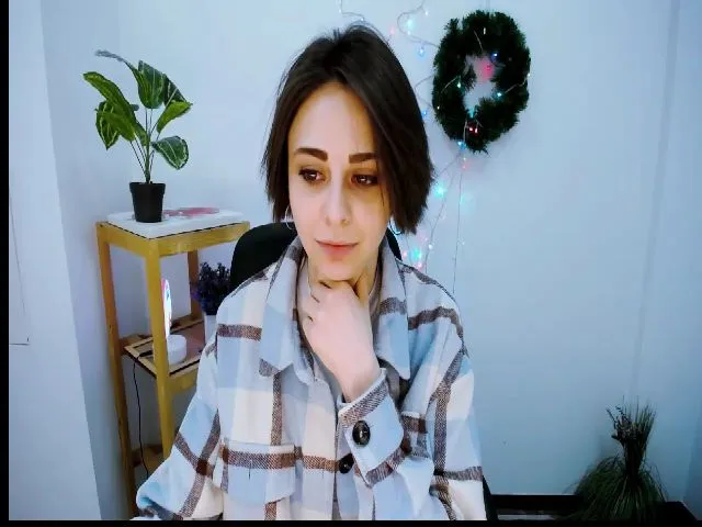 Live sex webcam photo for Tetti_Korti #271759809