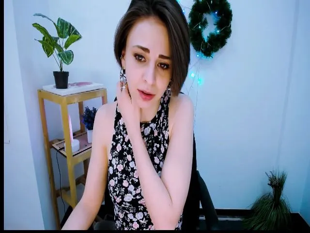 Live sex webcam photo for Tetti_Korti #271791143