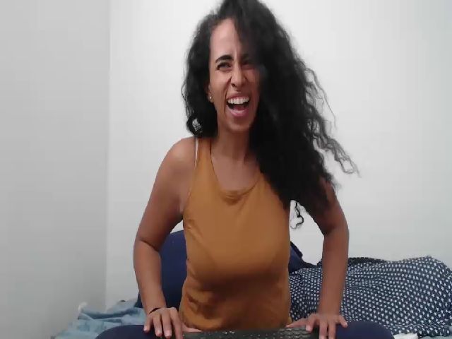 Live sex webcam photo for Thalia_Gomex #272969445