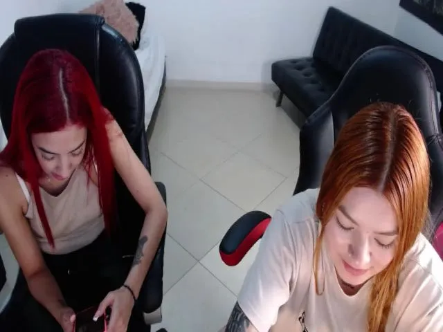 Live sex webcam photo for Thaunhty #271899950