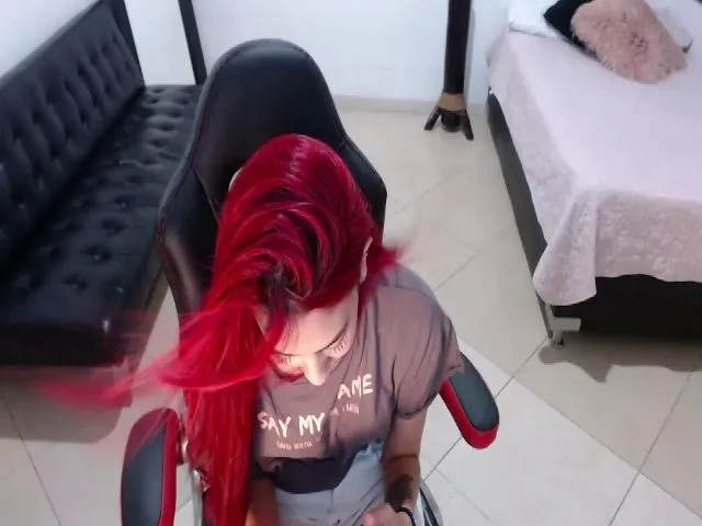 Live sex webcam photo for Thaunhty #272560021