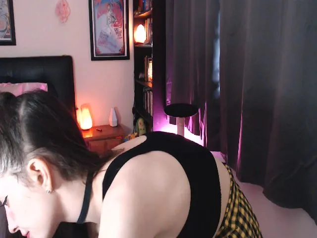 Live sex webcam photo for TheBestGirl69 #273248648