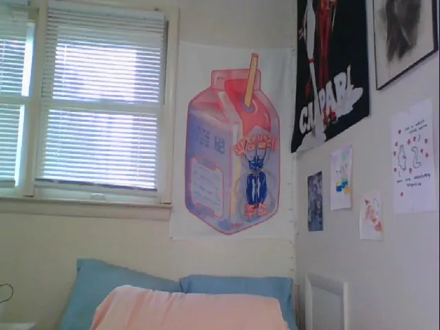 Live sex webcam photo for TheCutestButt #273110896