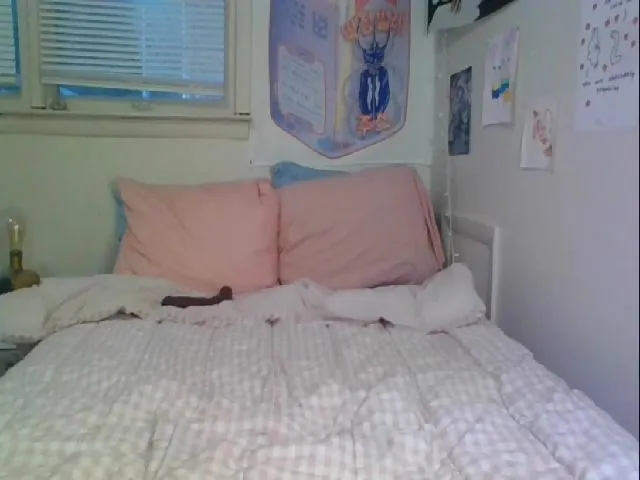 Live sex webcam photo for TheCutestButt #274098667