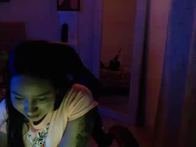 Live sex webcam photo for TheLatinBunny #273080489
