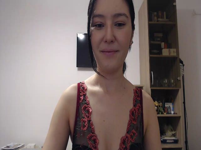 Live sex webcam photo for TheMorrigan_ #272348818