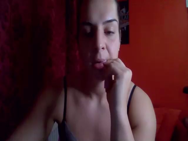 Live sex webcam photo for TheRealStrong #274758470