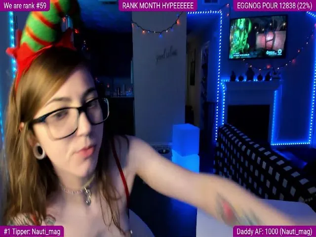 Live sex webcam photo for TheSharkQueen #271781448