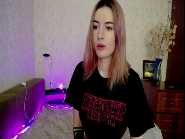 Live sex webcam photo for Thewitcher_x #272005669