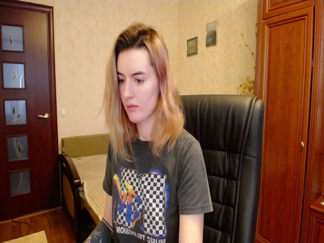 Live sex webcam photo for Thewitcher_x #272053517