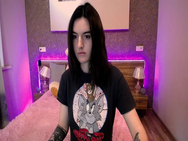 Live sex webcam photo for Thewitcher_x #272524694