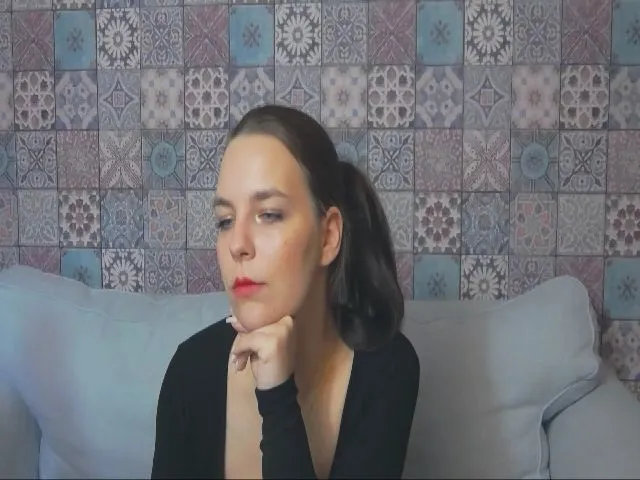 Live sex webcam photo for Thia007 #272397138