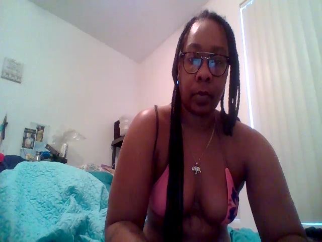 Live sex webcam photo for Thicknessluv1 #273798034