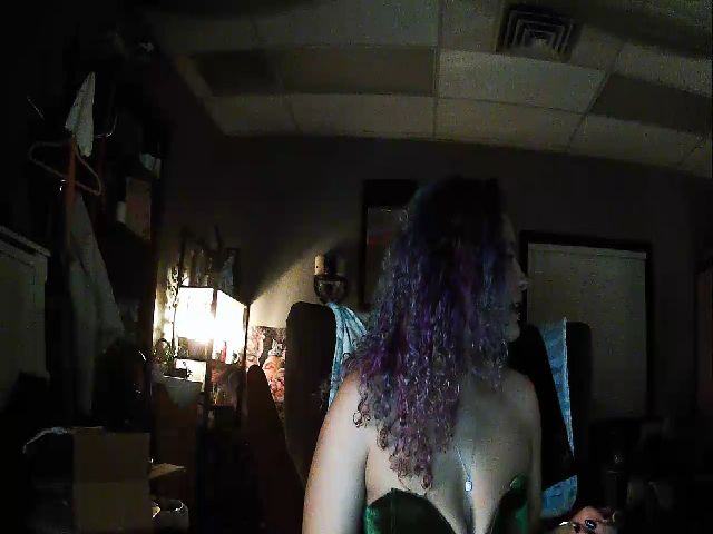 Live sex webcam photo for ThickyNikki7 #272860589