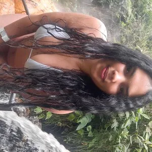 Live sex webcam photo for Tiana_James1 #293714499