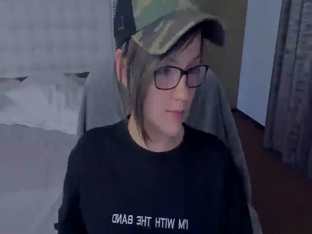 Live sex webcam photo for TiffanyRioxxx #272088227