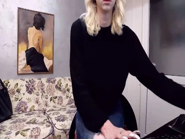 Live sex webcam photo for Tiffany_Joy #272161110