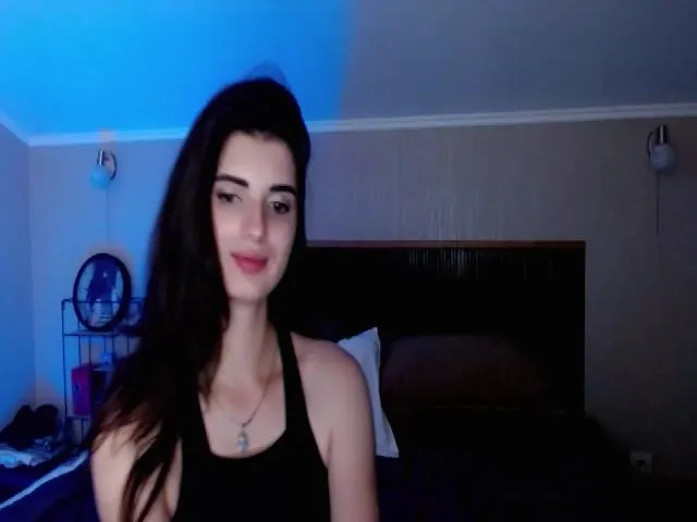 Live sex webcam photo for TinaBeckham #274038820
