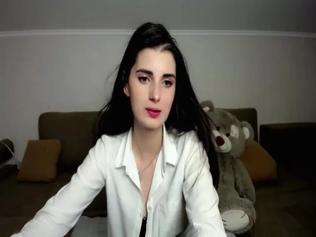 Live sex webcam photo for TinaBeckham #274089061