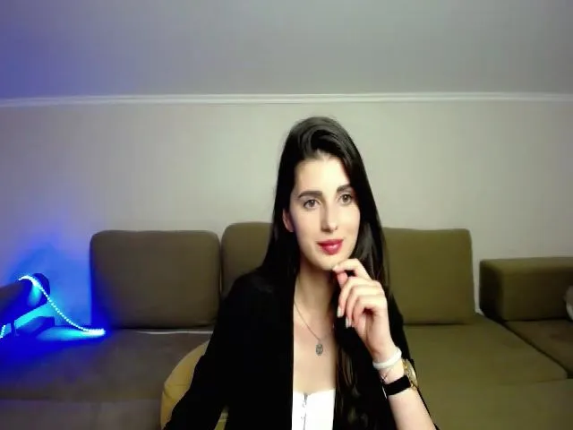 Live sex webcam photo for TinaBeckham #274109183