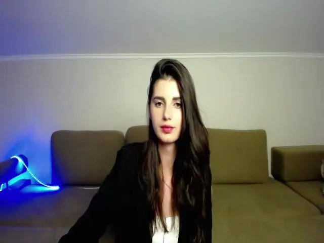 Live sex webcam photo for TinaBeckham #274111224