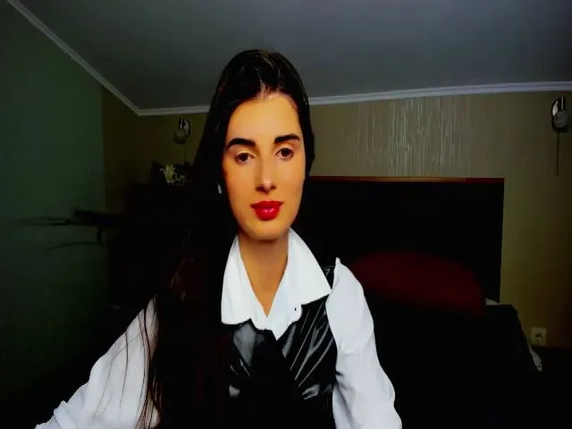 Live sex webcam photo for TinaBeckham #274169037
