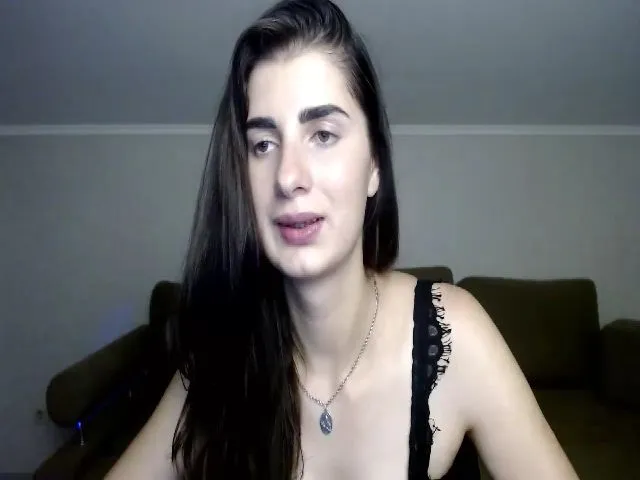 Live sex webcam photo for TinaBeckham #274436481