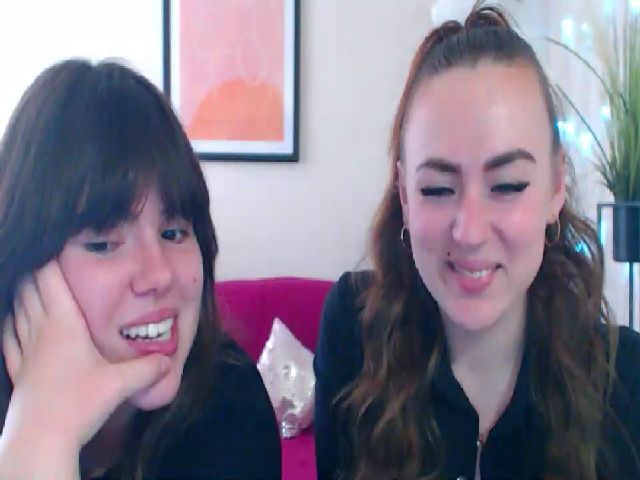 Live sex webcam photo for TinaTomson #272215318