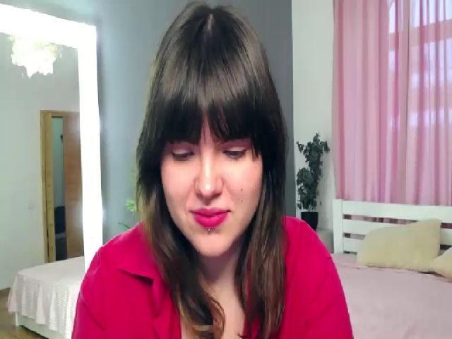 Live sex webcam photo for TinaTomson #272327299