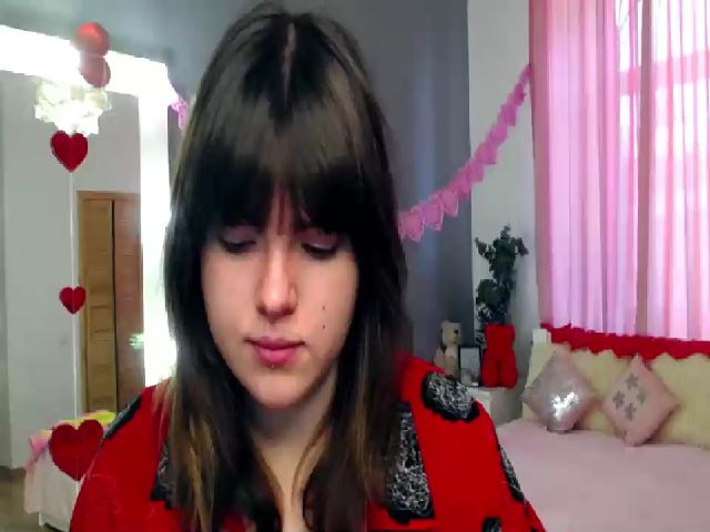 Live sex webcam photo for TinaTomson #272410064