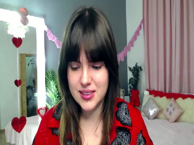 Live sex webcam photo for TinaTomson #272411454