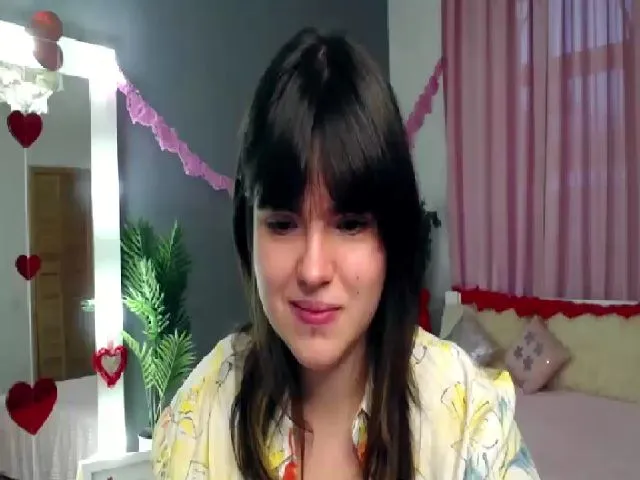 Live sex webcam photo for TinaTomson #272437493