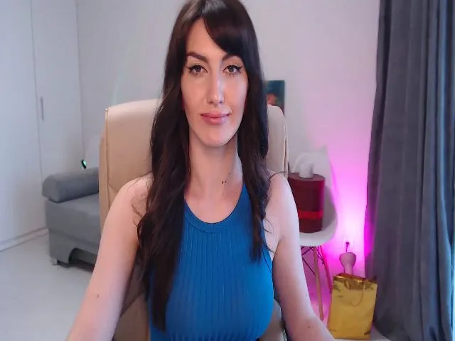 Live sex webcam photo for Tina_candy #272523702
