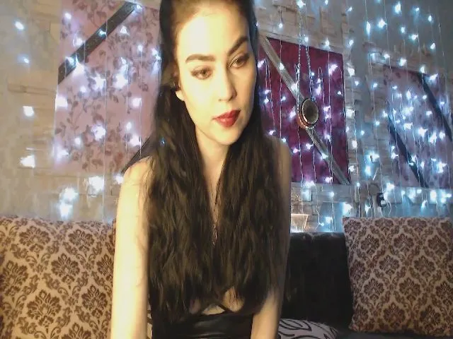 Live sex webcam photo for Tinellia #272690764