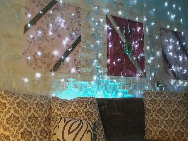 Live sex webcam photo for Tinellia #273925114