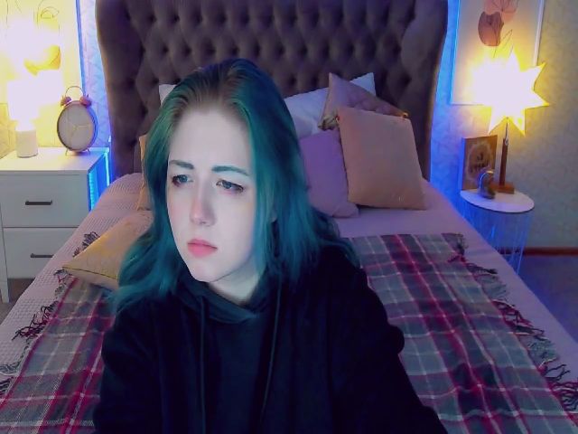 Live sex webcam photo for TinkerrBelll #272028702