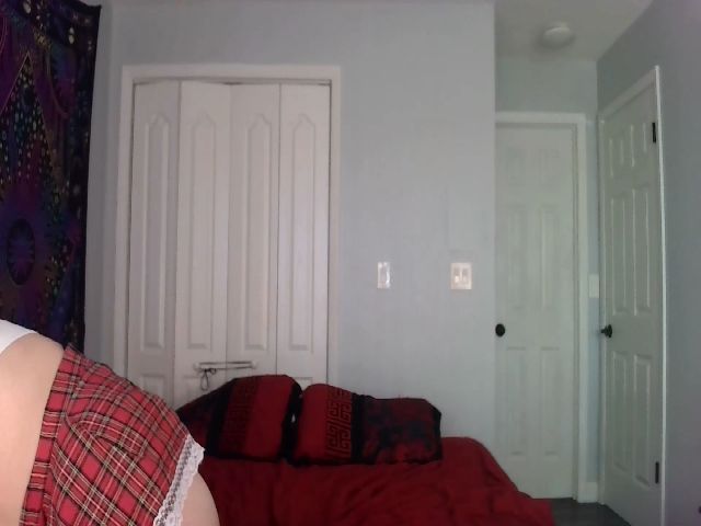 Live sex webcam photo for TinyTempest #271845103