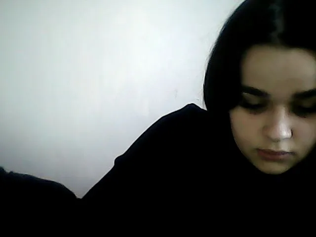 Live sex webcam photo for TomaMur #272344216