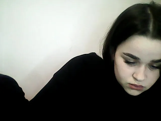 Live sex webcam photo for TomaMur #272357810