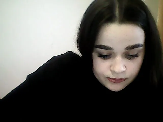 Live sex webcam photo for TomaMur #272358123