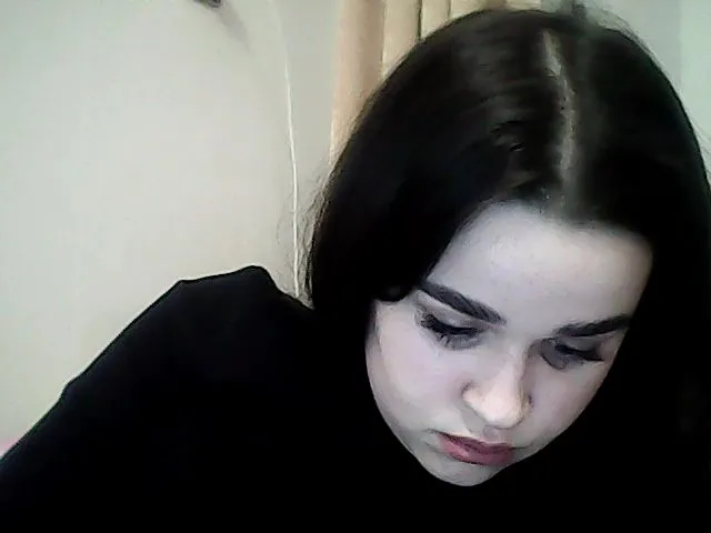 Live sex webcam photo for TomaMur #272358743