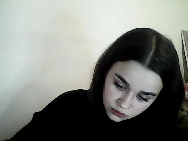 Live sex webcam photo for TomaMur #272373310