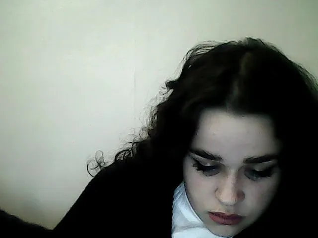 Live sex webcam photo for TomaMur #272437802