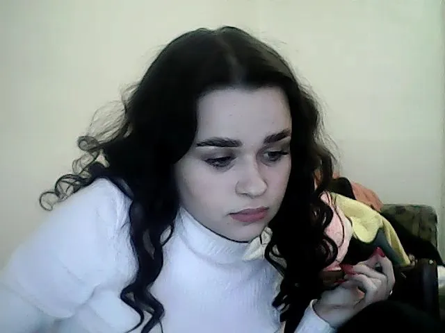 Live sex webcam photo for TomaMur #272450807